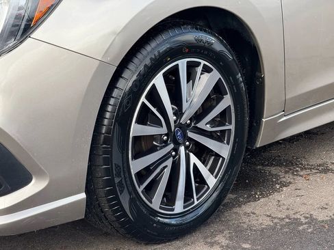 Used 2018 Subaru Legacy 2.5i Premium w/ Moonroof Package image 11