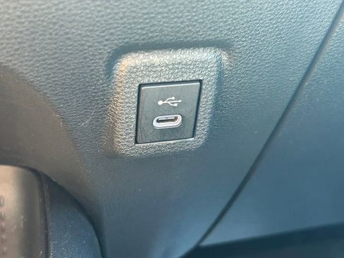 Used 2023 Toyota Corolla LE image 24