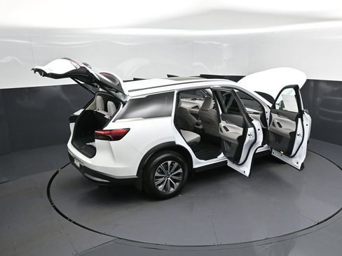 Certified 2026 INFINITI QX60 Pure w/ Cargo Package FWD image 50
