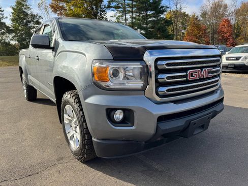 Used 2018 GMC Canyon SLE image 7