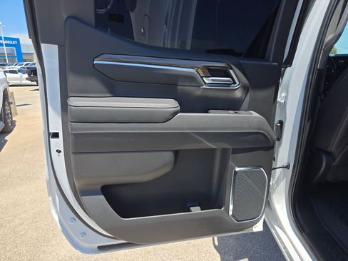 Certified 2026 Chevrolet Silverado 1500 LT AWD/4WD image 13