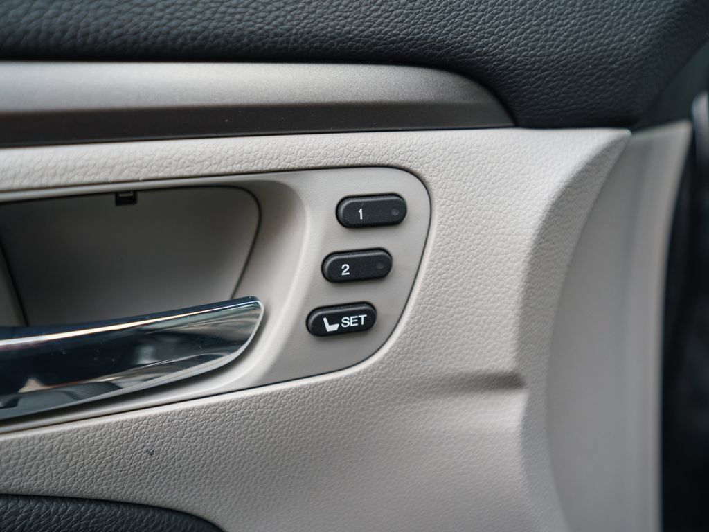 Used 2019 Honda Pilot EX-L image 25