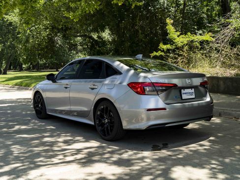 Used 2024 Honda Civic Sport image 7