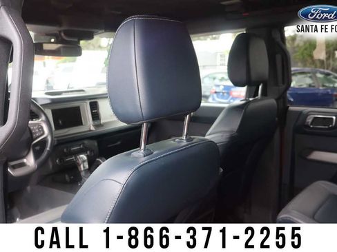 Used 2022 Ford Bronco Outer Banks AWD/4WD image 18