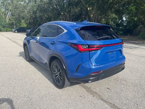 Used 2025 Lexus NX 250 FWD w/ Accessory Package (2T) image 4