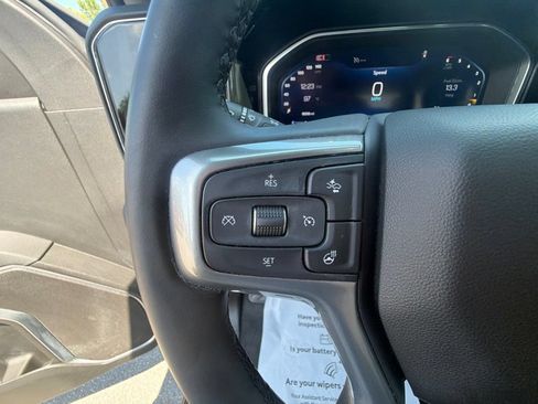 Used 2026 Chevrolet Silverado 1500 RST AWD/4WD image 39