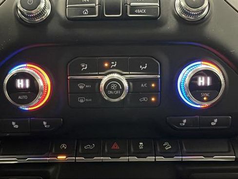 Used 2022 GMC Sierra 1500 Elevation image 22