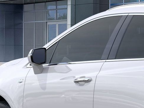 New 2025 Cadillac XT5 Luxury image 12