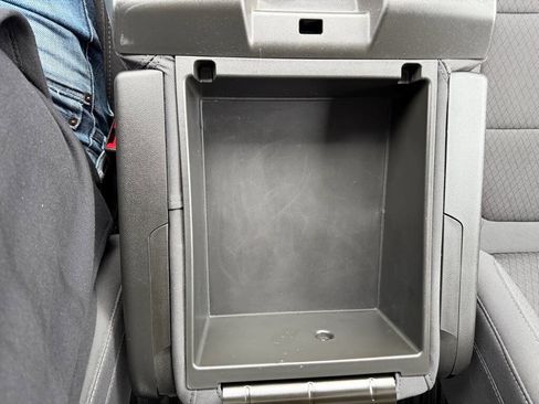 Used 2020 GMC Sierra 1500 Elevation w/ Elevation Value Package image 34