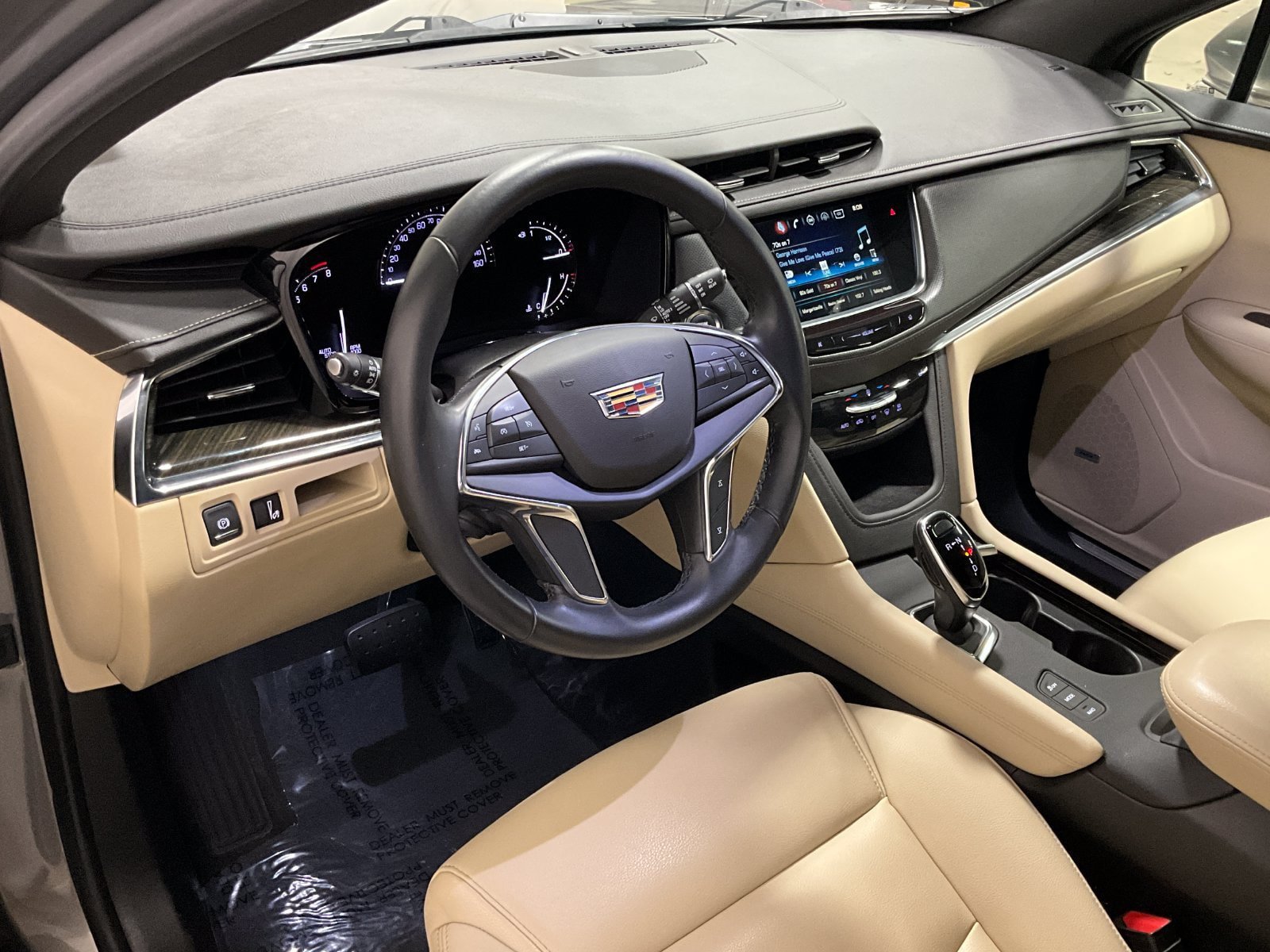 Used 2019 Cadillac XT5 AWD image 15