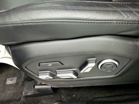 Used 2024 Hyundai Santa Fe Calligraphy FWD image 12