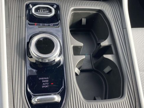 New 2026 Jeep Cherokee Laredo image 28