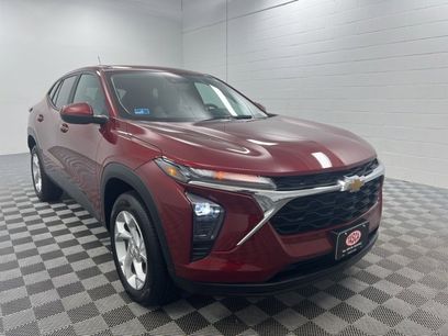 Used 2024 Chevrolet Trax LS w/ LS Convenience Package