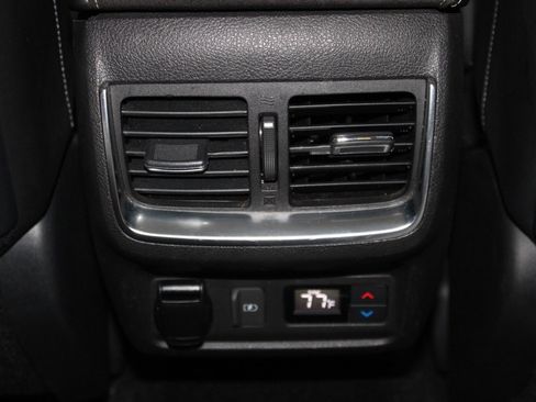 Used 2019 INFINITI QX50 Essential w/ Sensory Package image 41