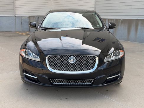 Used 2011 Jaguar XJ L RWD image 8