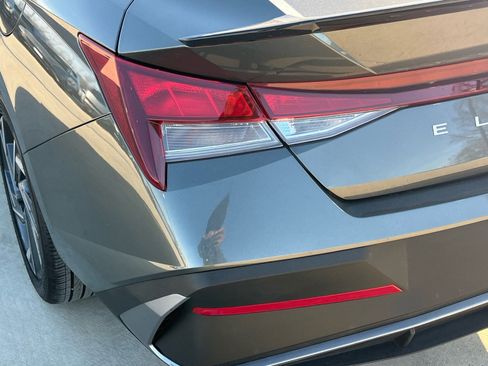 Certified 2025 Hyundai Elantra Sport image 13