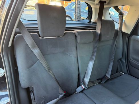 Used 2013 Honda Fit image 32