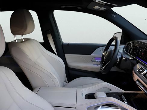 Certified 2025 Mercedes-Benz GLE 350 4MATIC image 10