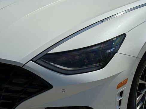 Used 2022 Hyundai Sonata Limited image 9