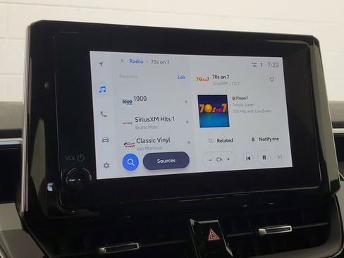 Used 2024 Toyota Corolla SE image 27