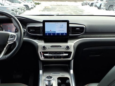 Used 2022 Ford Explorer Timberline w/ Timberline Technology Package image 10
