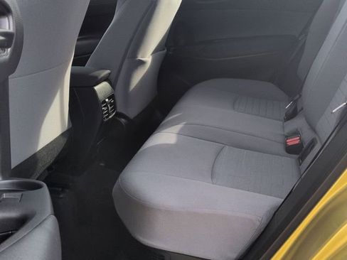 Certified 2024 Toyota Corolla Cross SE image 25