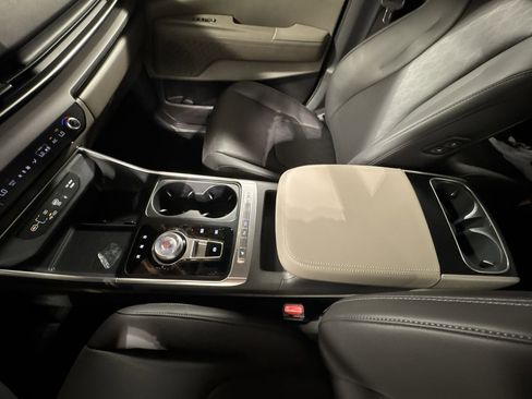 New 2026 Kia Carnival EX image 28