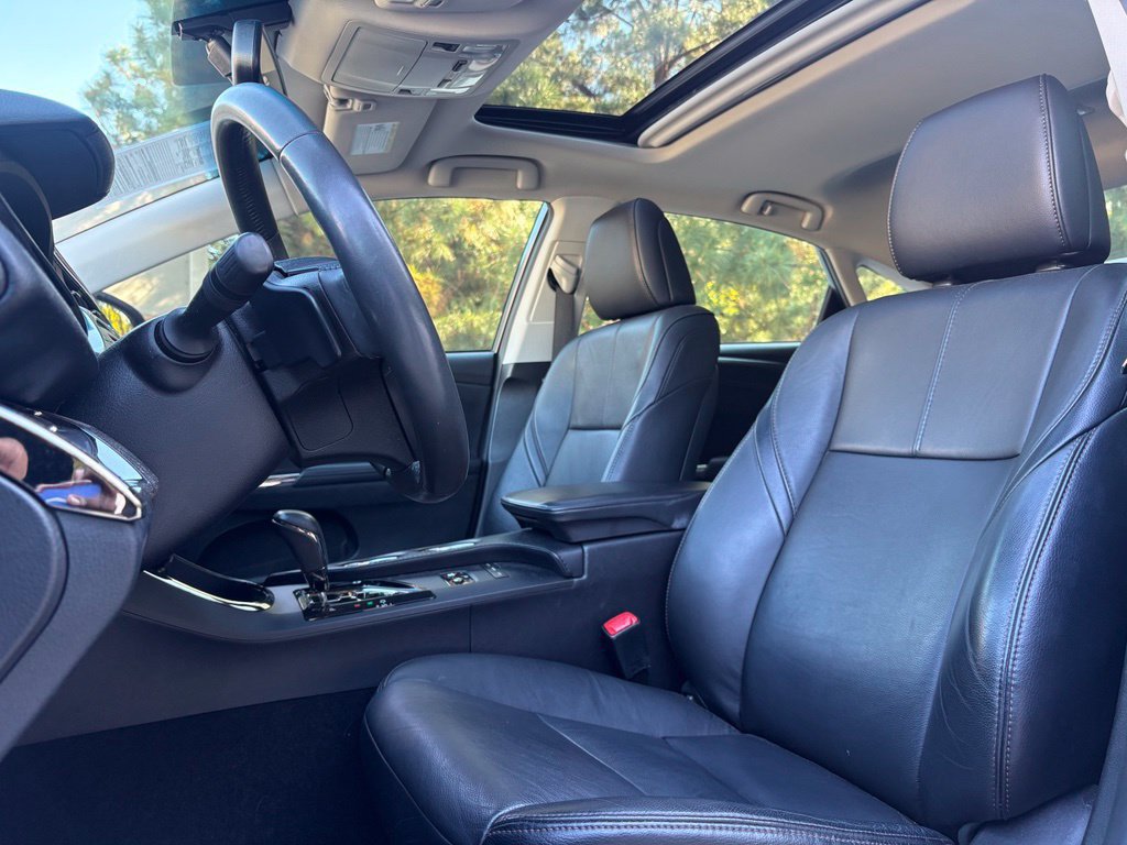 Used 2014 Toyota Avalon XLE Touring FWD image 6