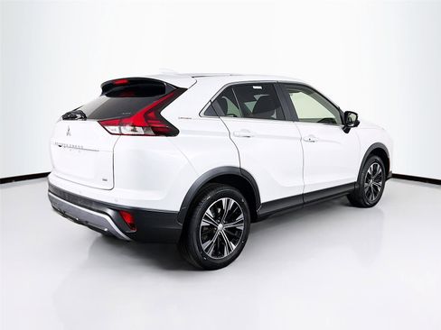 Used 2022 Mitsubishi Eclipse Cross SE image 7