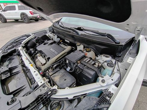 Used 2020 GMC Terrain SLE w/ Driver Convenience Package image 36