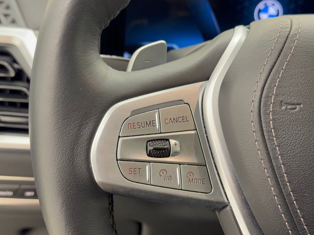 Certified 2024 BMW X7 xDrive40i AWD/4WD image 18