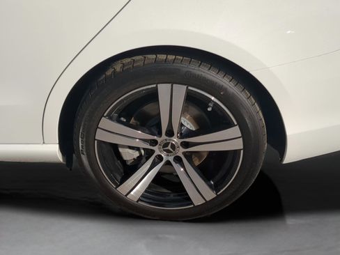 Certified 2025 Mercedes-Benz C 300 C 300 image 35