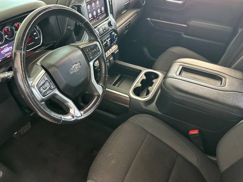 Used 2021 Chevrolet Silverado 1500 RST w/ Convenience Package II RWD image 10