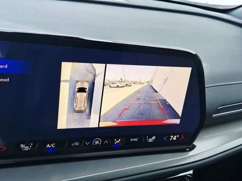 New 2026 Chevrolet Traverse LT w/ Midnight/Sport Edition image 22