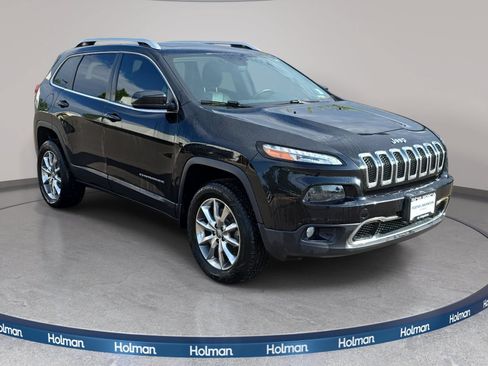 Used 2014 Jeep Cherokee Limited w/ Trailer Tow Group AWD/4WD image 4
