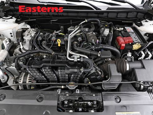 Used 2025 Nissan Altima 2.5 SR FWD image 7