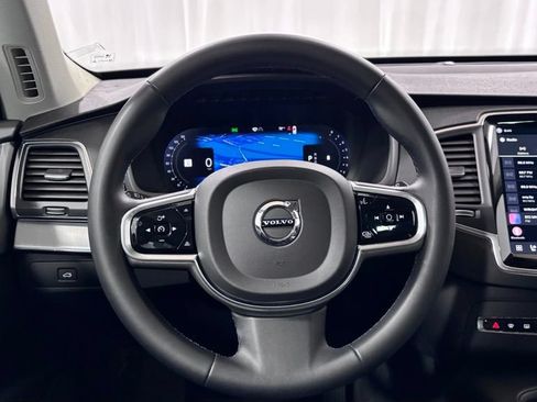 Certified 2023 Volvo XC90 B5 Core w/ Climate Package AWD/4WD image 13
