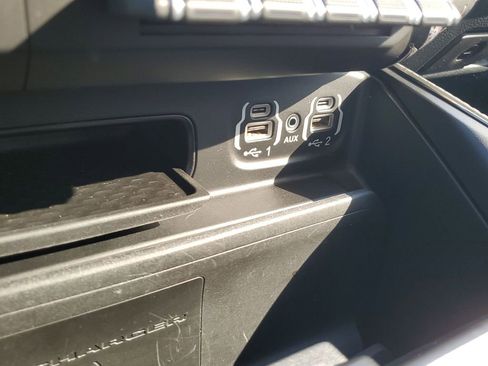 Used 2020 RAM 1500 Limited image 32