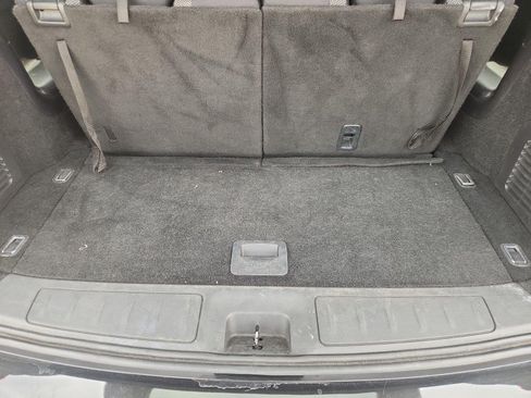 Used 2019 Nissan Pathfinder SV FWD image 8