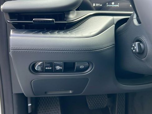 New 2026 Genesis G90 3.5T Prestige image 23