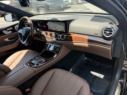 Certified 2023 Mercedes-Benz E 450 4MATIC Sedan image 30