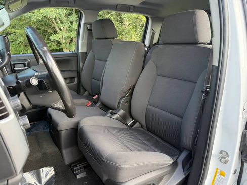 Used 2018 Chevrolet Silverado 1500 LT w/ All Star Edition AWD/4WD image 22
