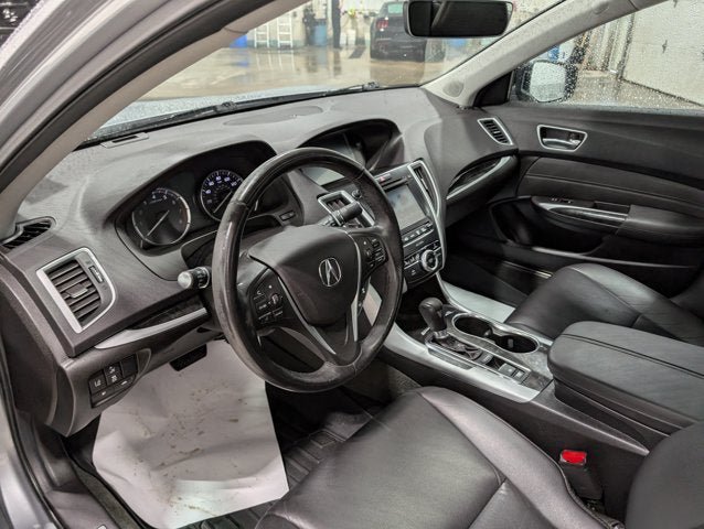 Used 2018 Acura TLX FWD image 13