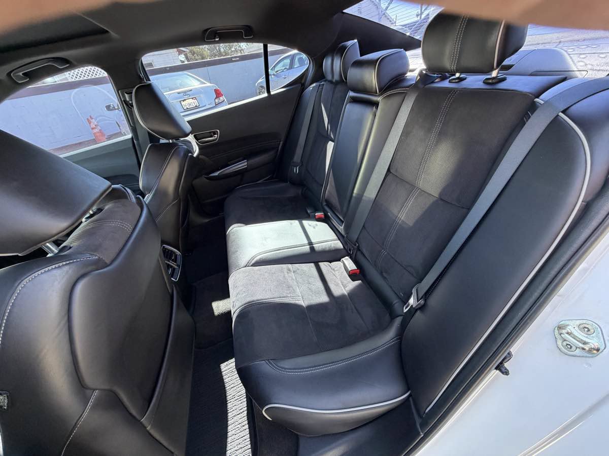 Used 2019 Acura TLX w/ Technology & A-SPEC Package AWD/4WD image 17