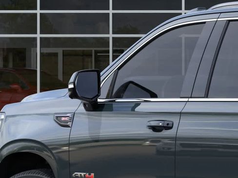 New 2026 GMC Yukon XL AT4 Ultimate AWD/4WD image 12