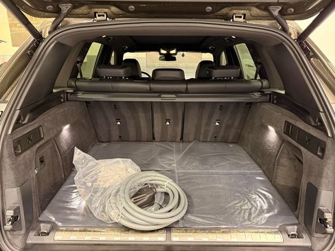 Used 2024 BMW X5 xDrive50e w/ Parking Assistance Package image 22