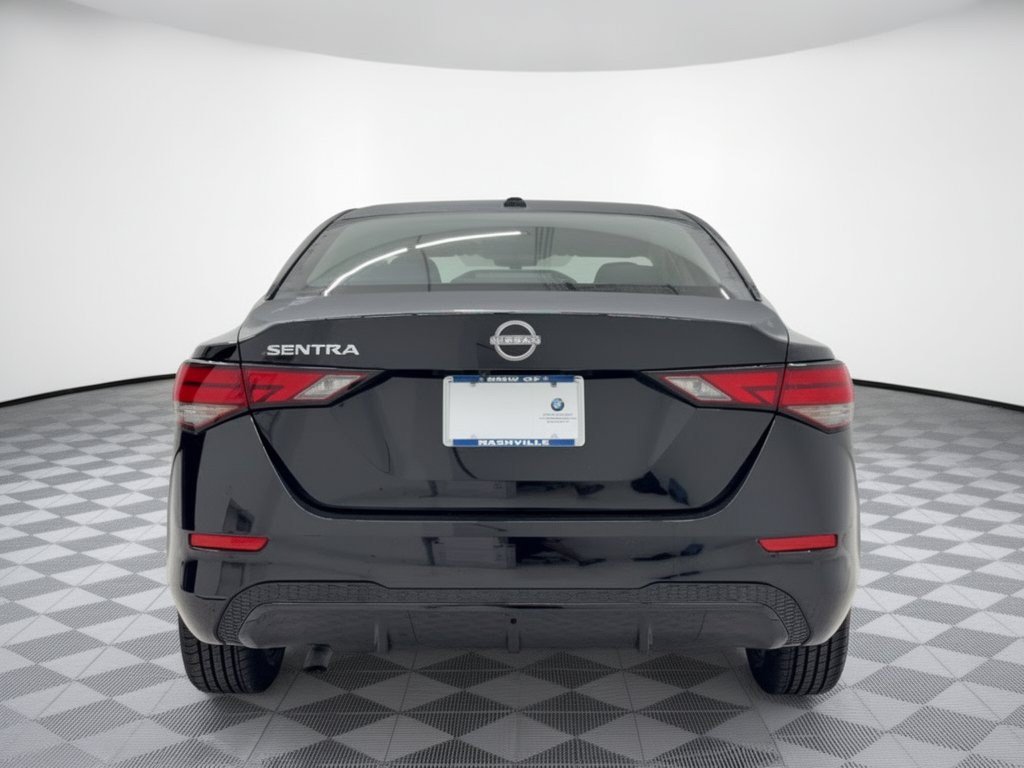 Used 2025 Nissan Sentra SV FWD image 11