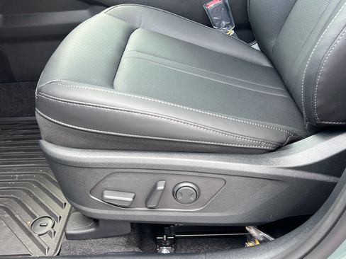 New 2026 Kia Sorento EX w/ EX Premium Package FWD image 16