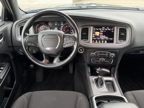 Used 2023 Dodge Charger SXT RWD image 11