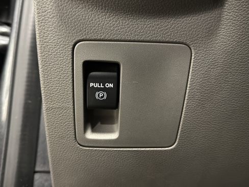 Used 2020 Ford F150 XLT w/ Trailer Tow Package image 18